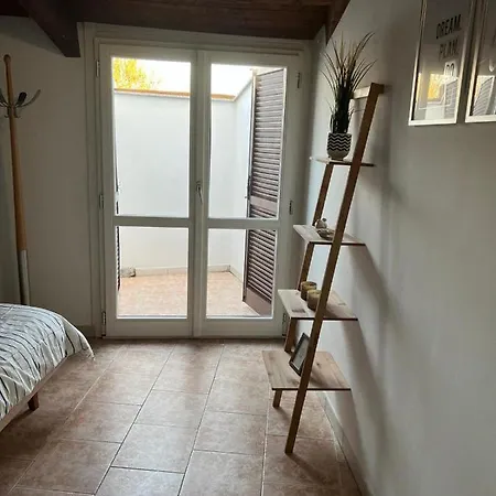 Daire Casa Polly 1 - Intero Ristrutturato - Voghera